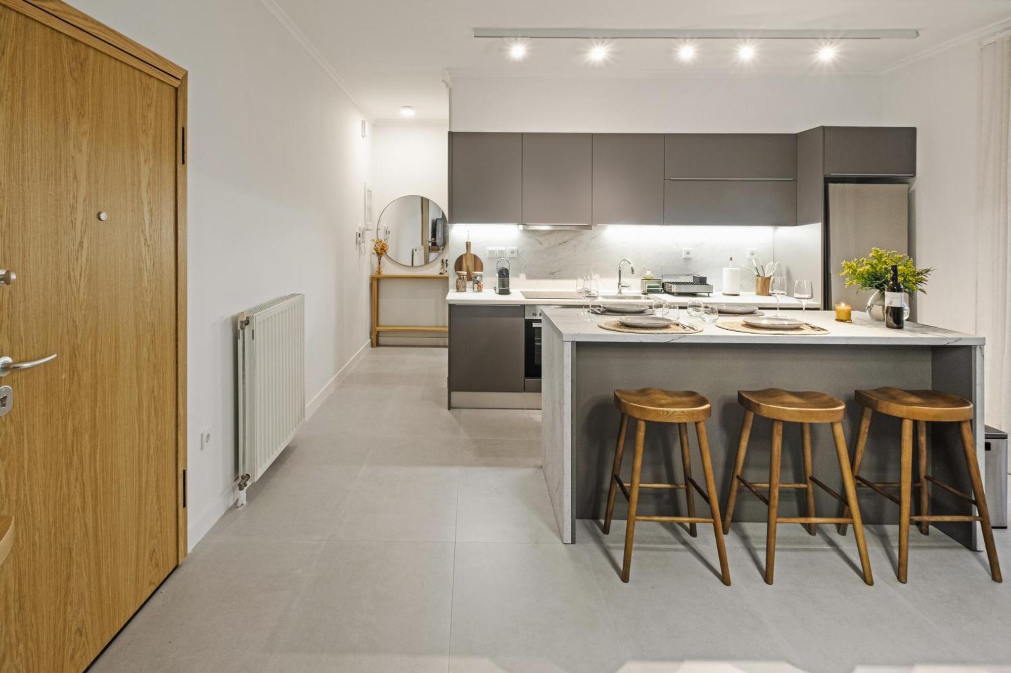 Singer Suites Kalamata - Luxury Suites Εξωτερικό φωτογραφία