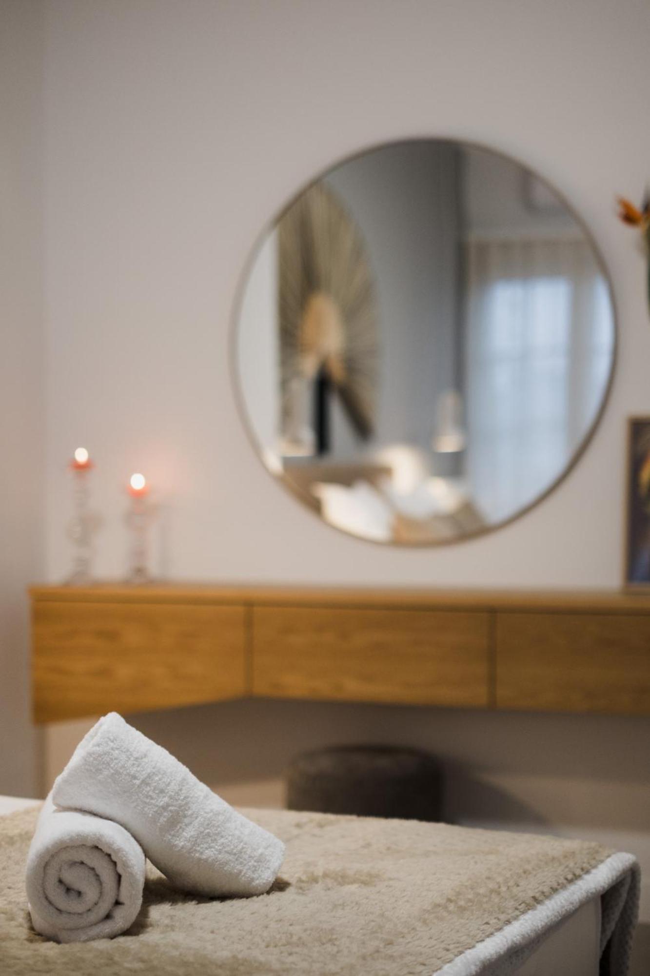 Singer Suites Kalamata - Luxury Suites Εξωτερικό φωτογραφία